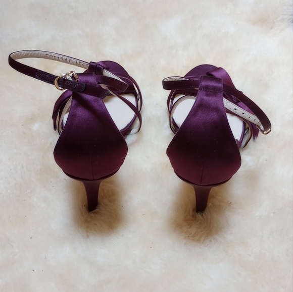 ⭐HP⭐ESCADA Strapy Heels - Picture 4 of 5